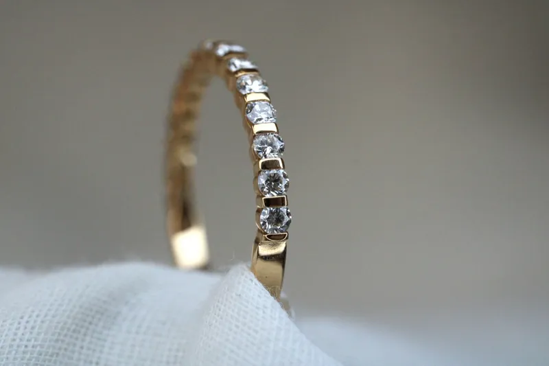 Alliance demi-clos - Or rose 18K & diamants