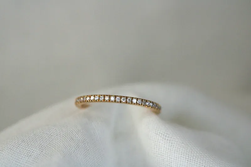 Alliance ligne - Or rose 18K & diamants