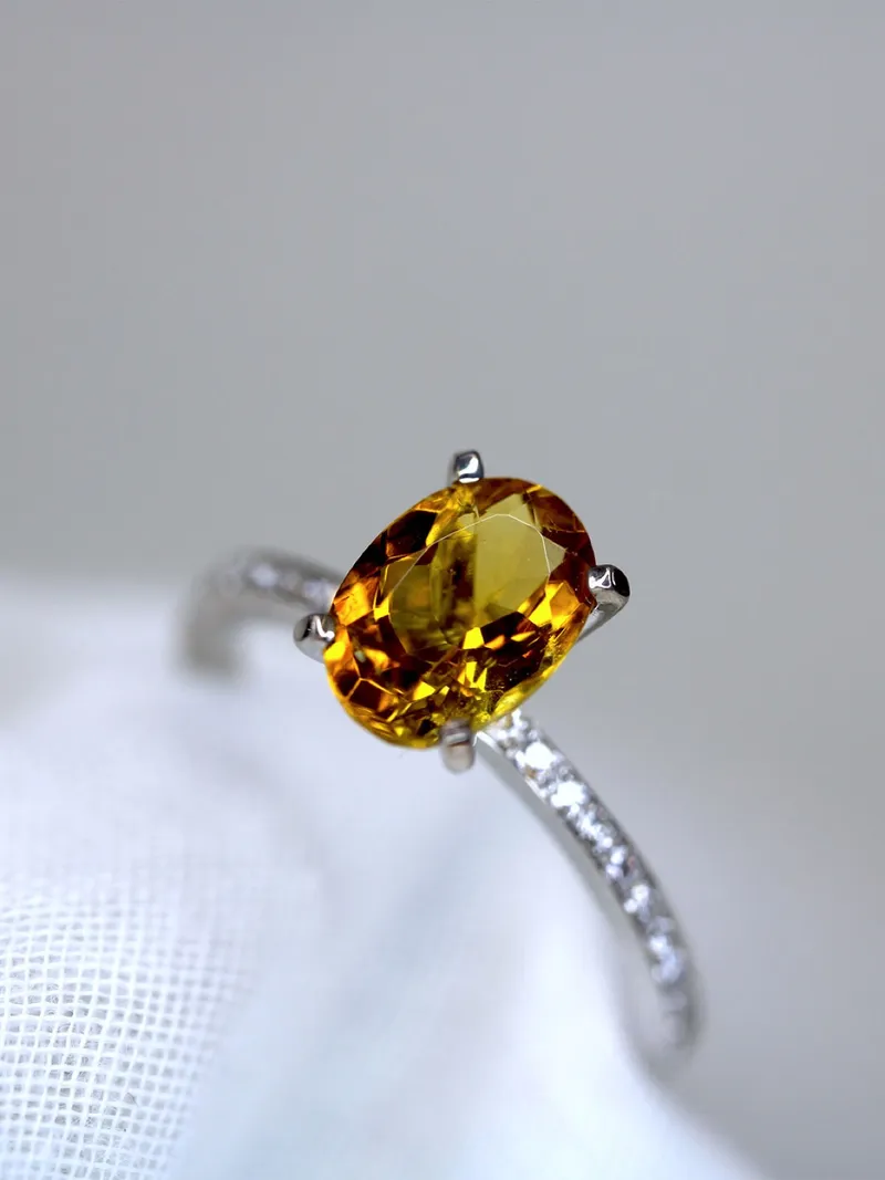 Bague or blanc 18k - Tourmaline jaune & diamants